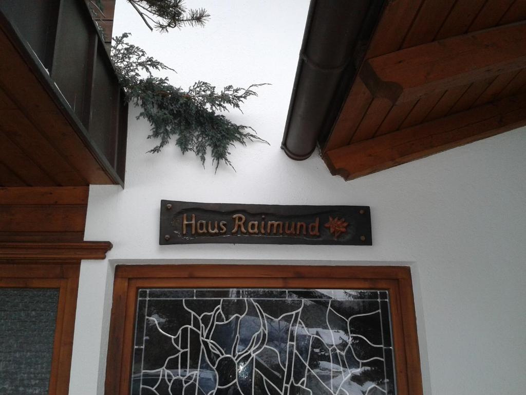 Haus Raimund Apartment *